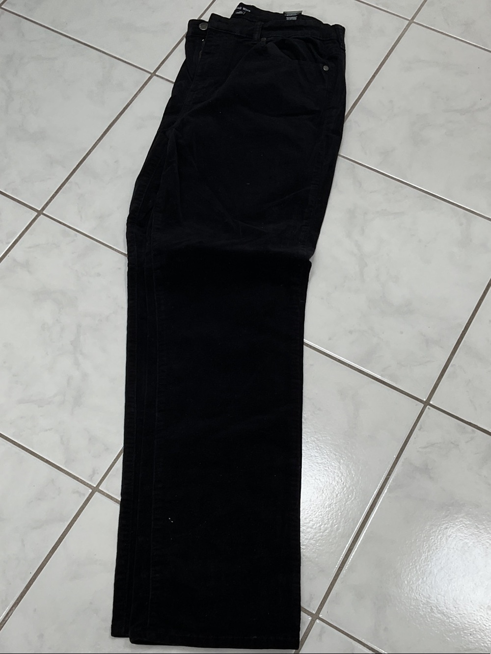 Well Worn Womens corduroy Straight Black pants